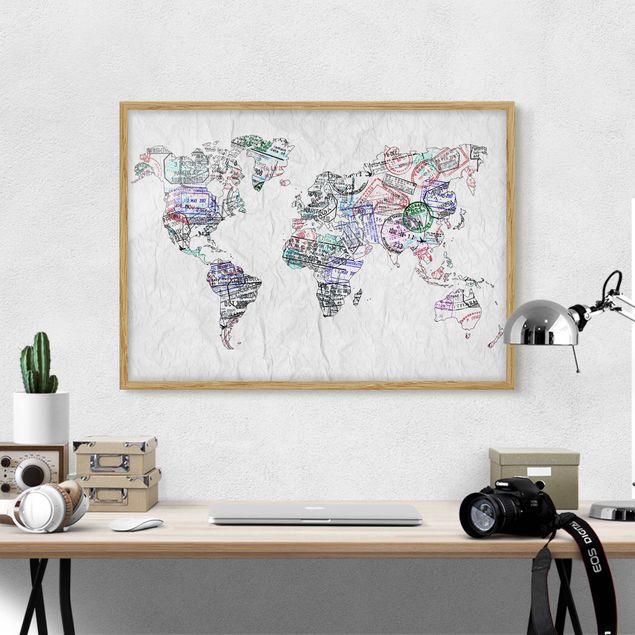 Obrazy w ramie do korytarzu Mapa świata z pieczątką paszportową