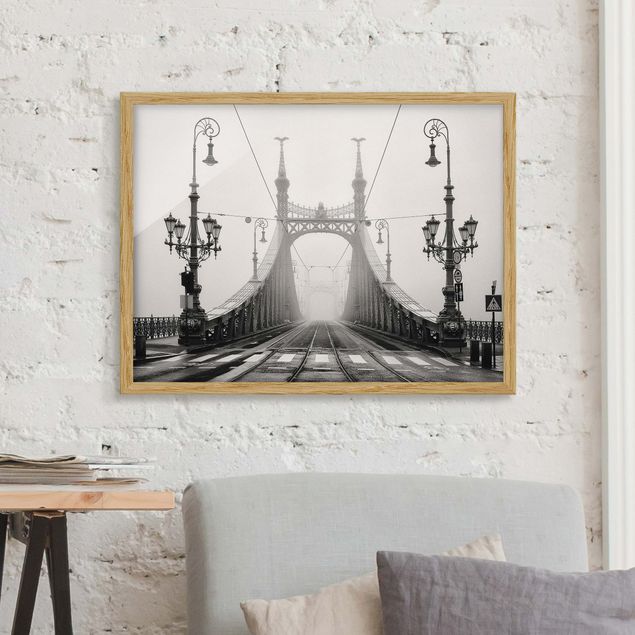 Obrazy w ramie do korytarzu Most w Budapeszcie