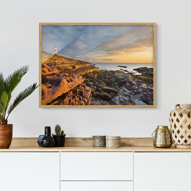Obrazy w ramie krajobraz Tarbat Ness Morze i latarnia morska o zachodzie słońca