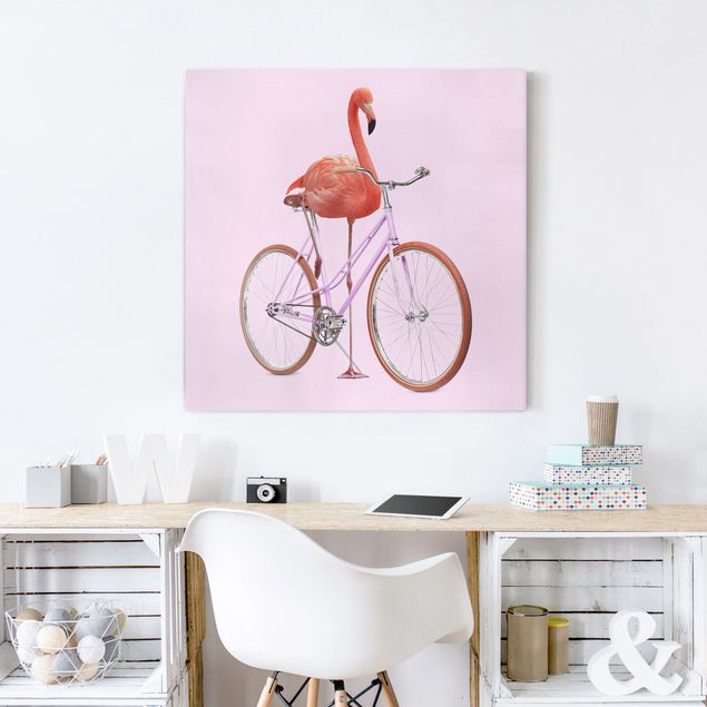 Obrazy do salonu nowoczesne Flamingo z rowerem