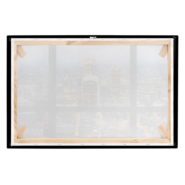 Architektura obrazy Widok z okna na podświetloną panoramę Londynu