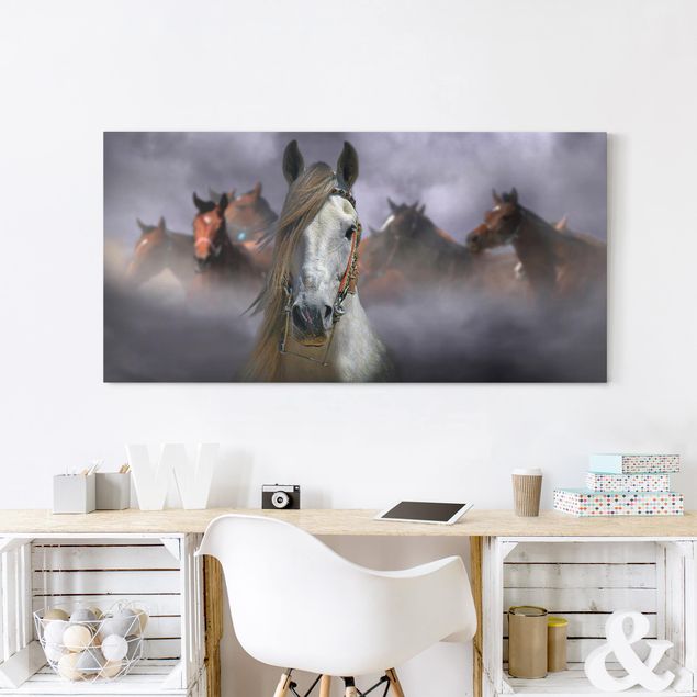 Nowoczesne obrazy do salonu Konie w kurzu