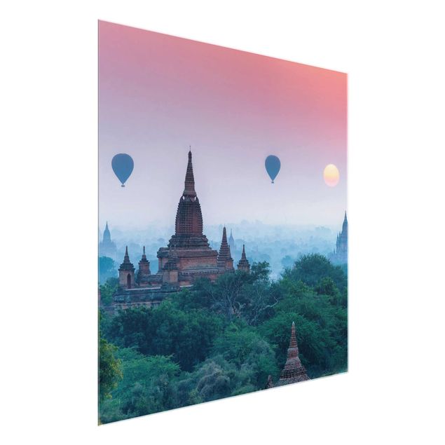 Obrazy na szkle kwadrat Balony na ogrzane powietrze nad kompleksem świątynnym