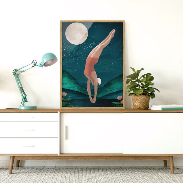 Obrazy w ramie do łazienki Ilustracja kąpiącej się kobiety Księżyc malarstwo