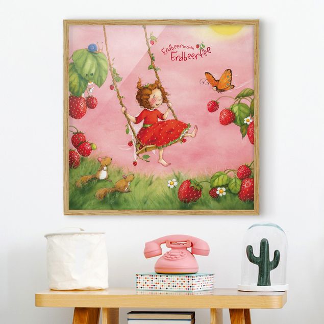 Obrazy w ramie dla dzieci Truskawkowa wróżka - huśtawka na drzewie