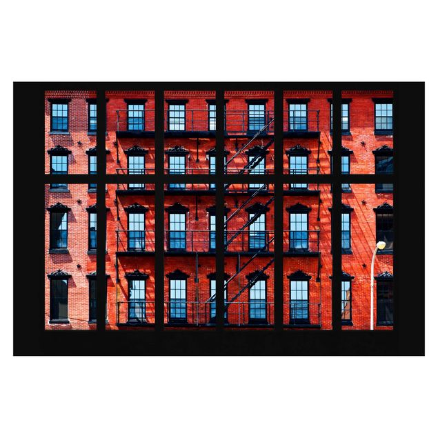 Fototapeta - Widok z okna na czerwoną fasadę amerykańską