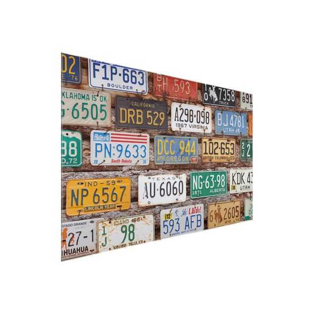 Nowoczesne obrazy do salonu Amerykańskie tablice rejestracyjne na drewnie