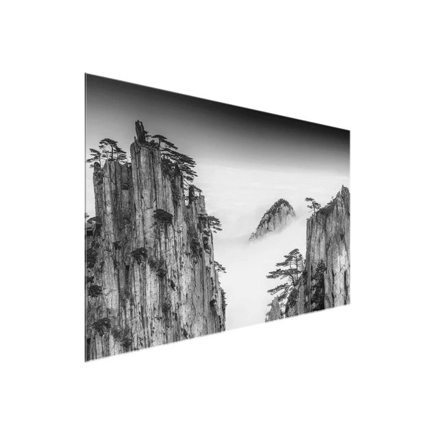 Obrazy na szkle krajobraz Skały we mgle czarno-białe