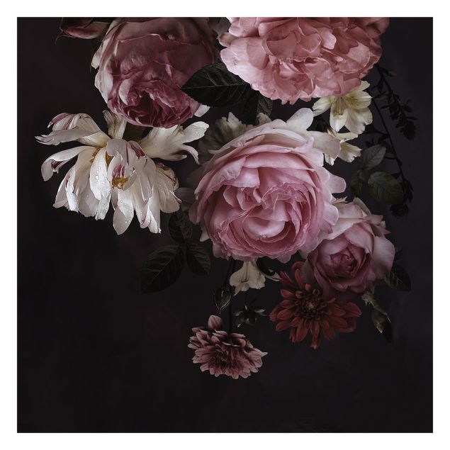 Fototapety Różowe kwiaty na czarnym tle Vintage
