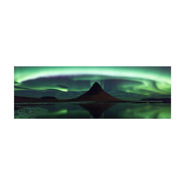zielony dywan Światło polarne na Islandii
