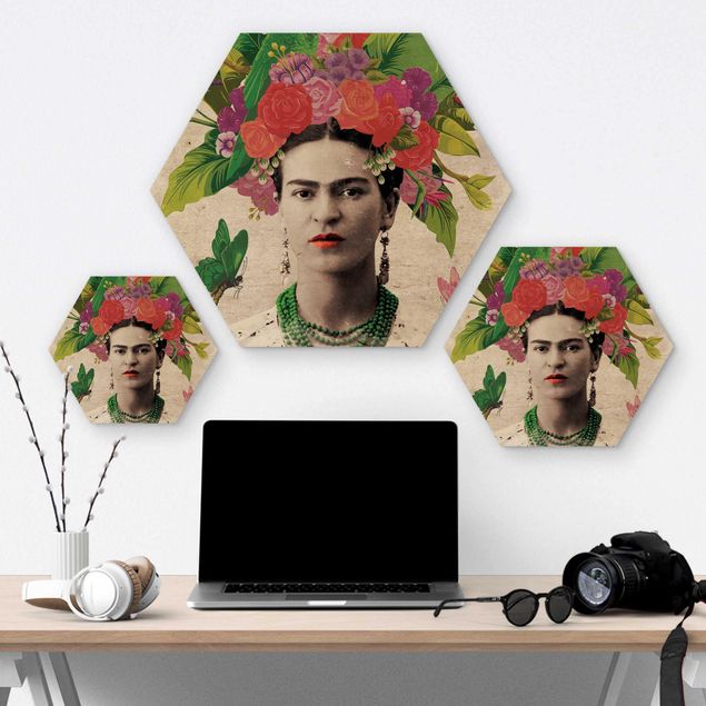 Obraz heksagonalny z drewna - Frida Kahlo - Portret z kwiatami