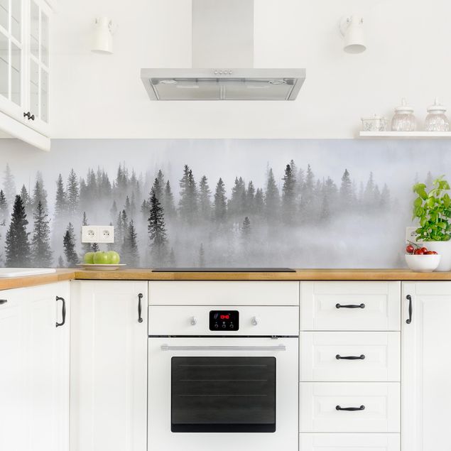Panel ścienny do kuchni - Mgła w Puszczy Jodłowej Czarno-biała