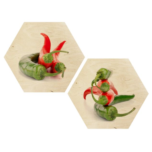 Obraz heksagonalny z drewna 2-częściowy - Czerwone i zielone papryczki chilli