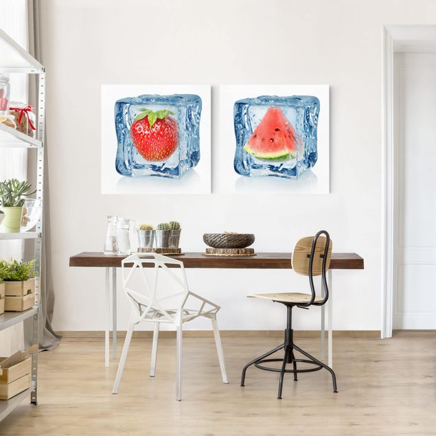 Nowoczesne obrazy Truskawka i melon w kostce lodu