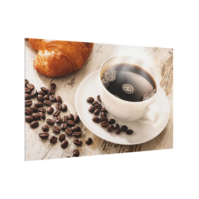 Panel szklany do kuchni - Parująca filiżanka do kawy z ziarnami kawy