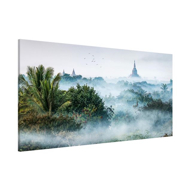 Obrazy Azja Poranna mgła nad dżunglą Bagan