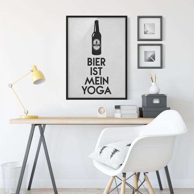 Obrazy w ramie do łazienki Beer Is My Yoga