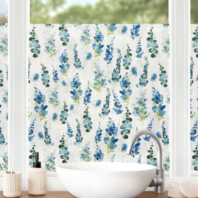 Folia okienna do sypialni Przepych kwiatów w kolorze niebieskim