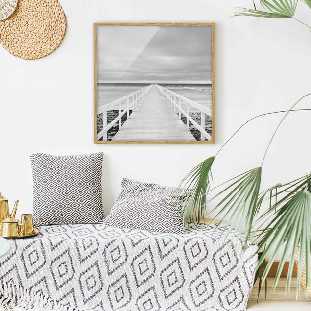 Obrazy w ramie plaża Most w Szwecji Czarno-biały