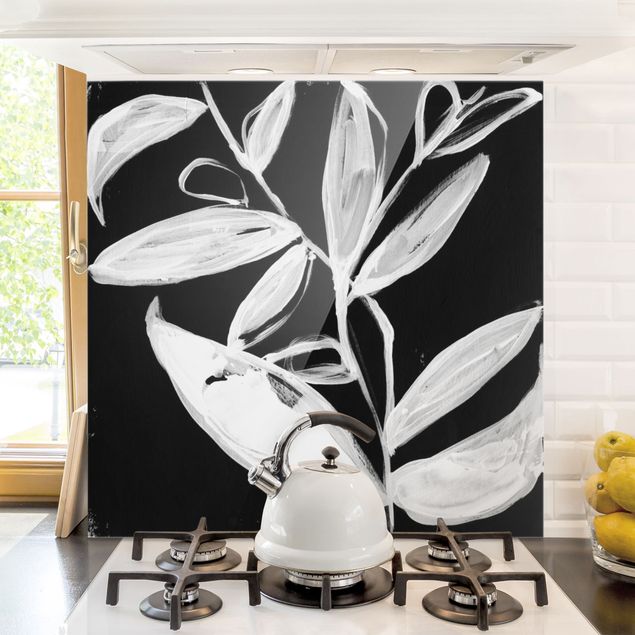Dekoracja do kuchni Malowane liście na czarnym tle
