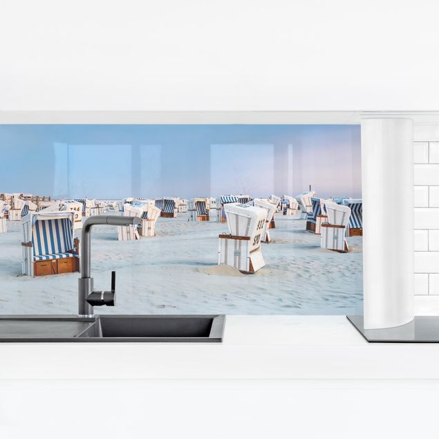 Panel ścienny do kuchni - Krzesła plażowe nad Morzem Północnym