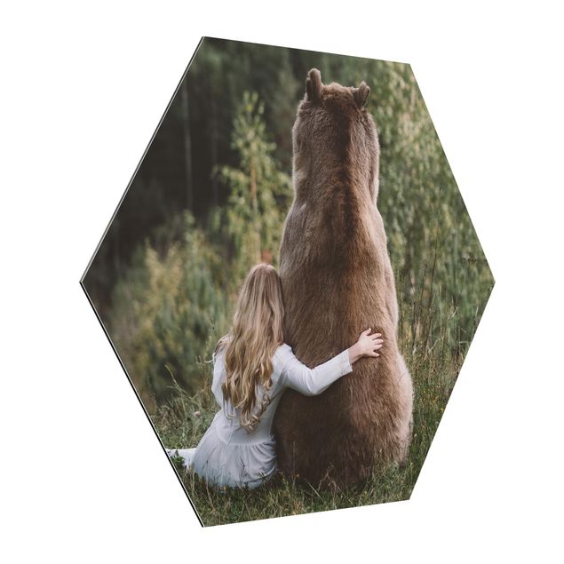 Obrazy nowoczesne Dziewczynka z niedźwiedziem brunatnym