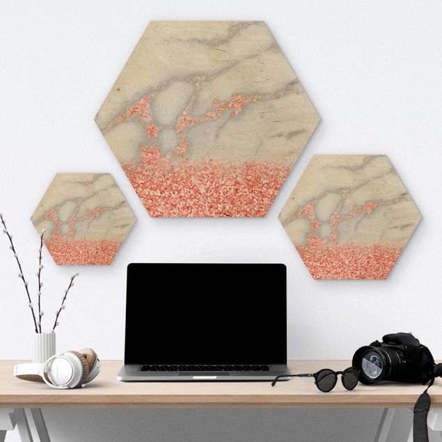 Obrazy drewniane Mamor look z różowym konfetti