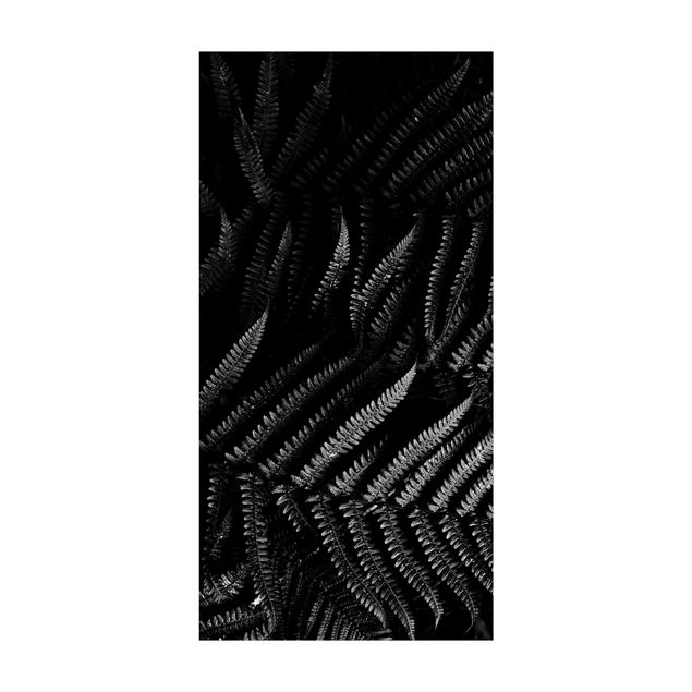 dywan nowoczesny czarno-biały paproć botaniczna