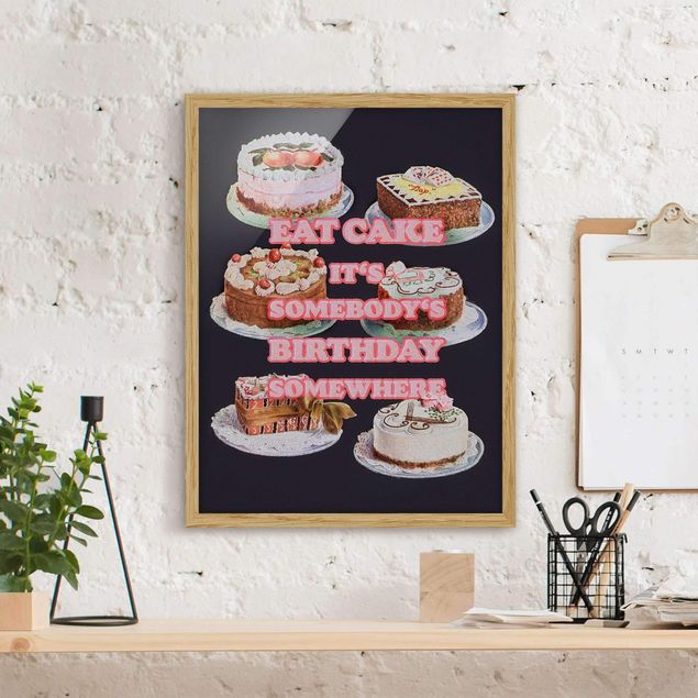 Obrazy w ramie do kuchni Jedzenie tortu to urodziny