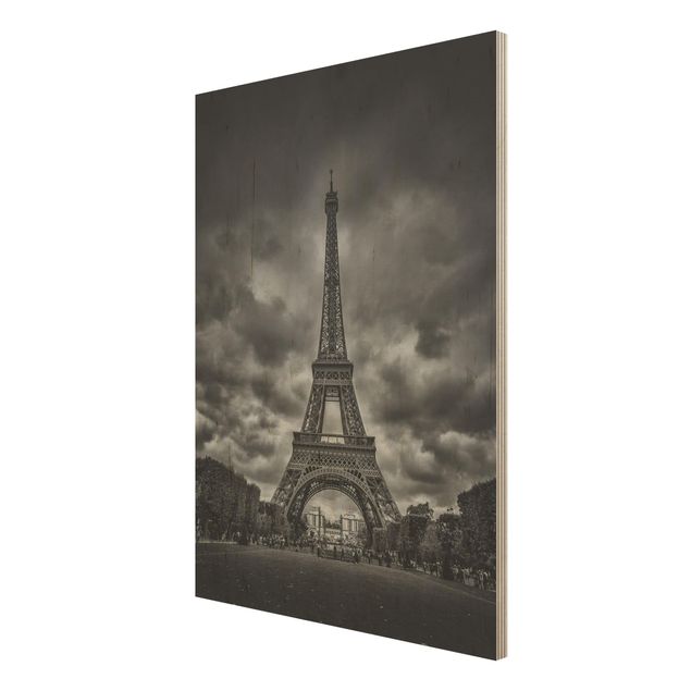Obrazy drewniane Wieża Eiffla na tle chmur, czarno-biała