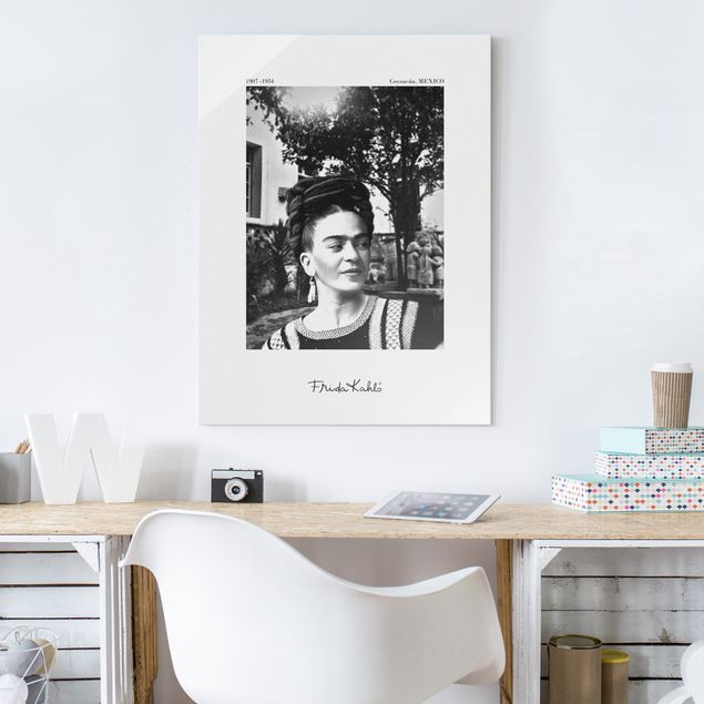 Obrazy na szkle artyści Frida Kahlo Photograph Portrait In The Garden