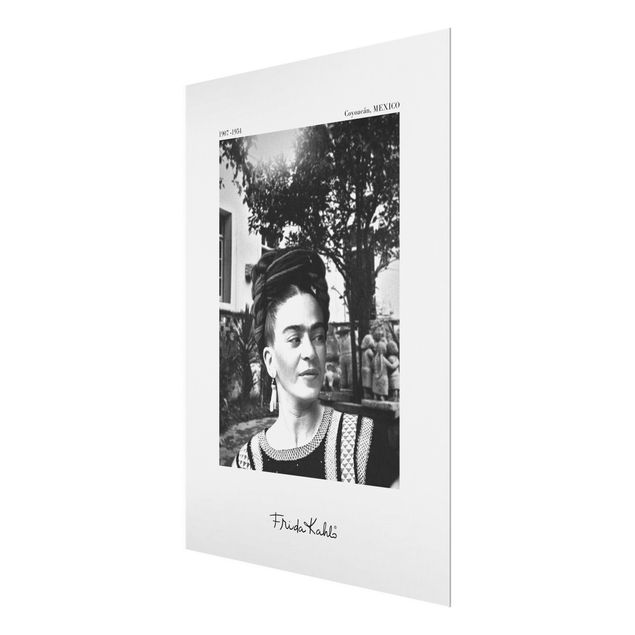 Czarno białe obrazki Frida Kahlo Photograph Portrait In The Garden