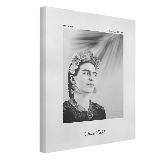 Czarno białe obrazy Frida Kahlo Portrait With Jewellery