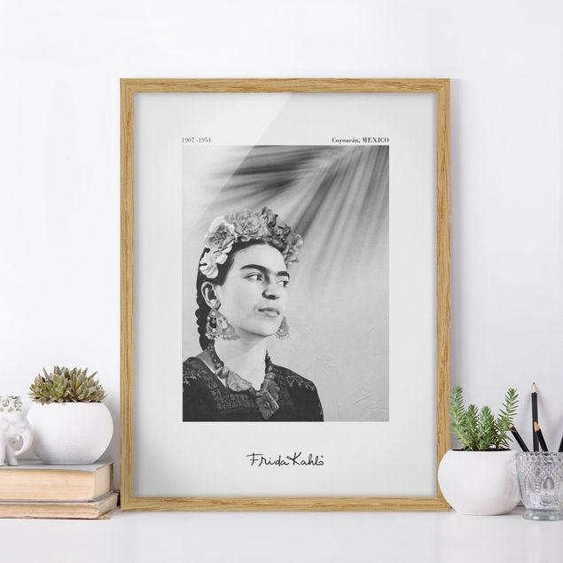 Obrazy w ramie artystyczne Frida Kahlo Portrait With Jewellery