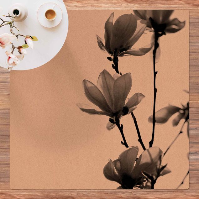 nowoczesny dywan Spring Messenger Magnolia czarno-biały