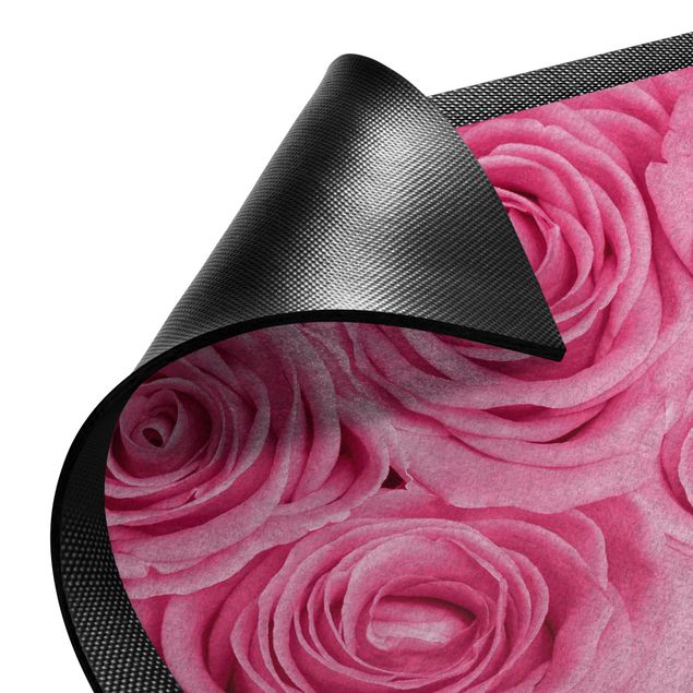 dywan w kwiaty Łóżko z różowych róż