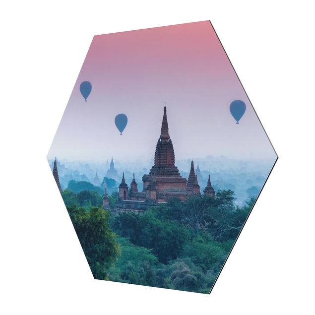 Architektura obrazy Balony na ogrzane powietrze nad kompleksem świątynnym