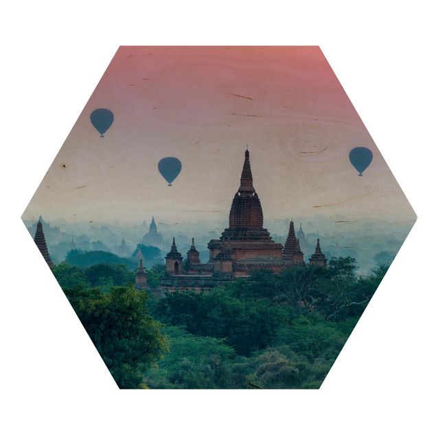 Zielony obraz Balony na ogrzane powietrze nad kompleksem świątynnym