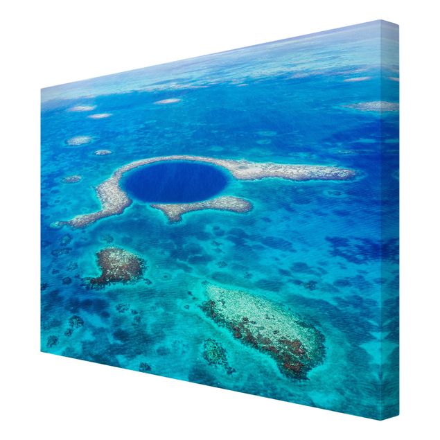 Niebieskie obrazy Rafa latarni morskiej w Belize