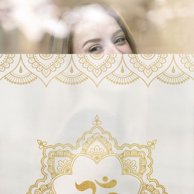 Folia samoprzylepna Mandala OM Ilustracja Ornament białe złoto