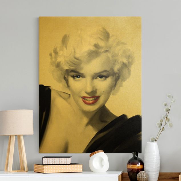 Obrazy do salonu Marilyn na sofie
