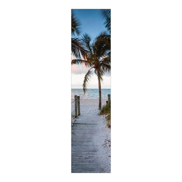 Matteo Colombo obrazy Drzewa palmowe przy promenadzie do oceanu
