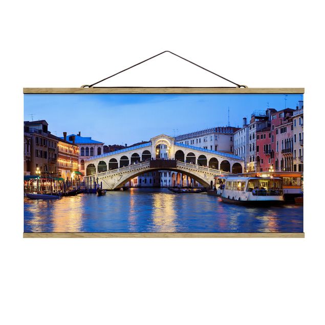 Niebieskie obrazy Most Rialto w Wenecji