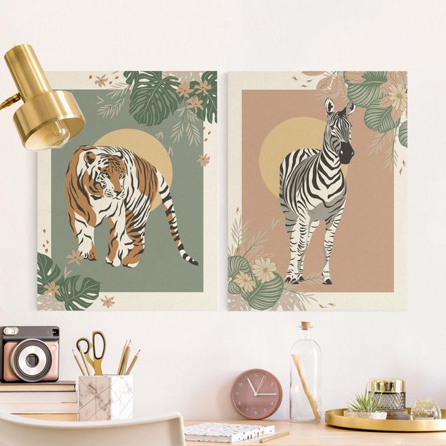 Nowoczesne obrazy do salonu Zwierzęta safari - Zebra i tygrys na tle słońca