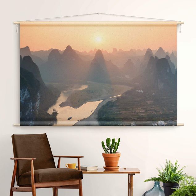 gobelin na ścianę nowoczesne Sunrise In Mountainous Landscape