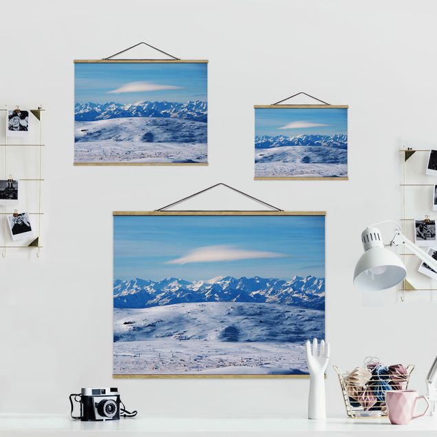 Obraz z niebieskim Śnieżny świat gór